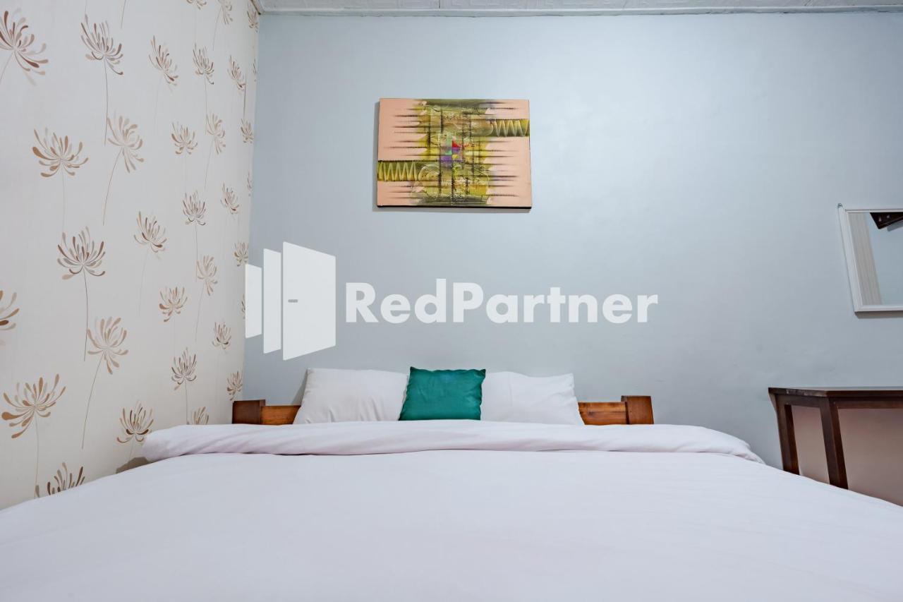 Nafisa Homestay Syariah Near Jatim Park 3 Batu Mitra Reddoorz Malang Kültér fotó