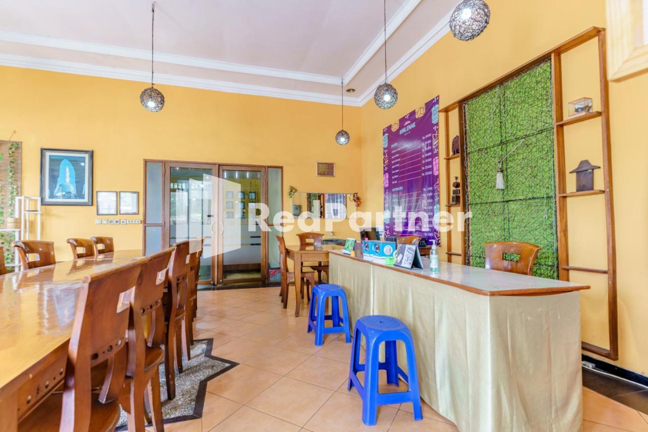 Nafisa Homestay Syariah Near Jatim Park 3 Batu Mitra Reddoorz Malang Kültér fotó